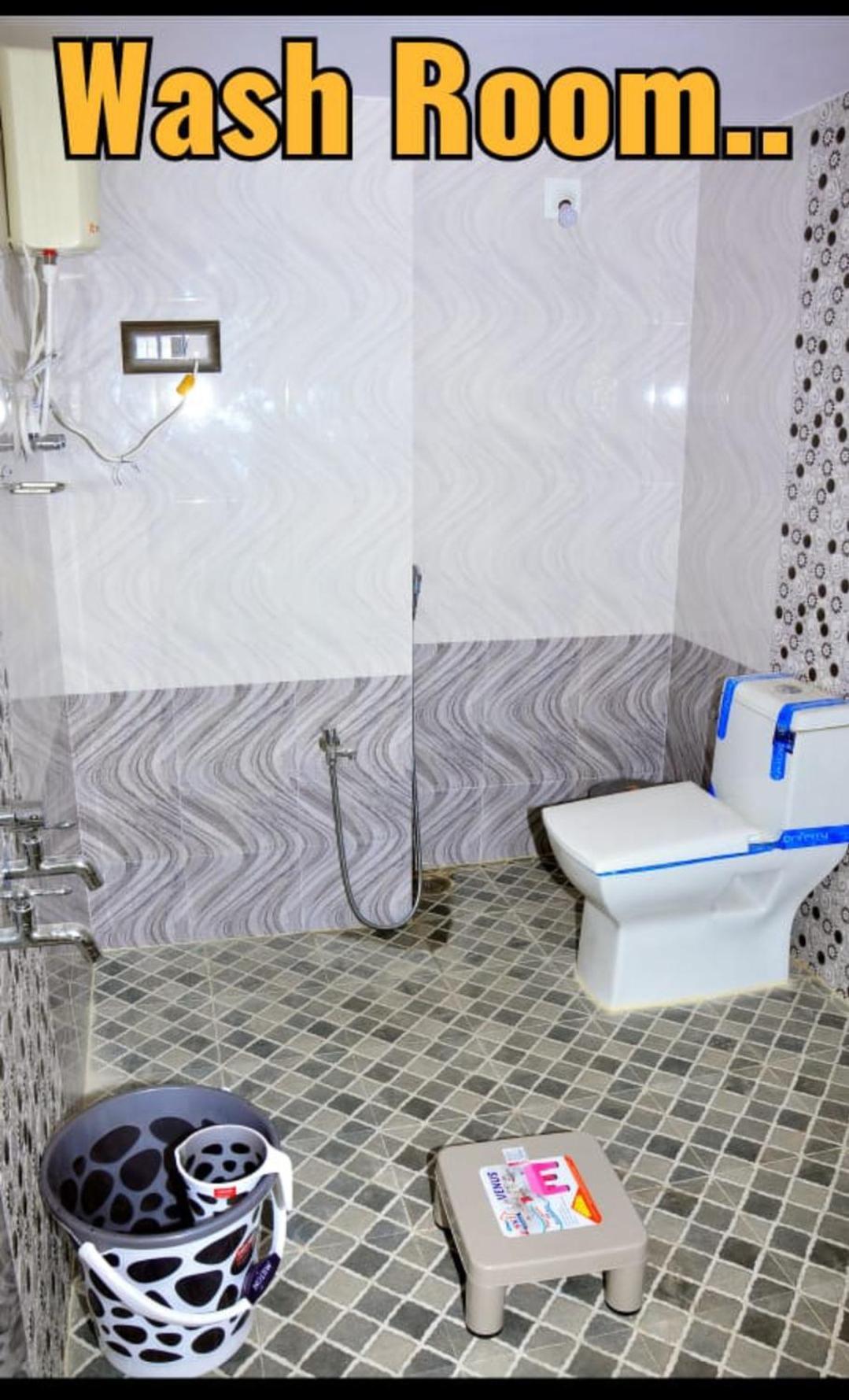 Royal Homestay New האמפי מראה חיצוני תמונה