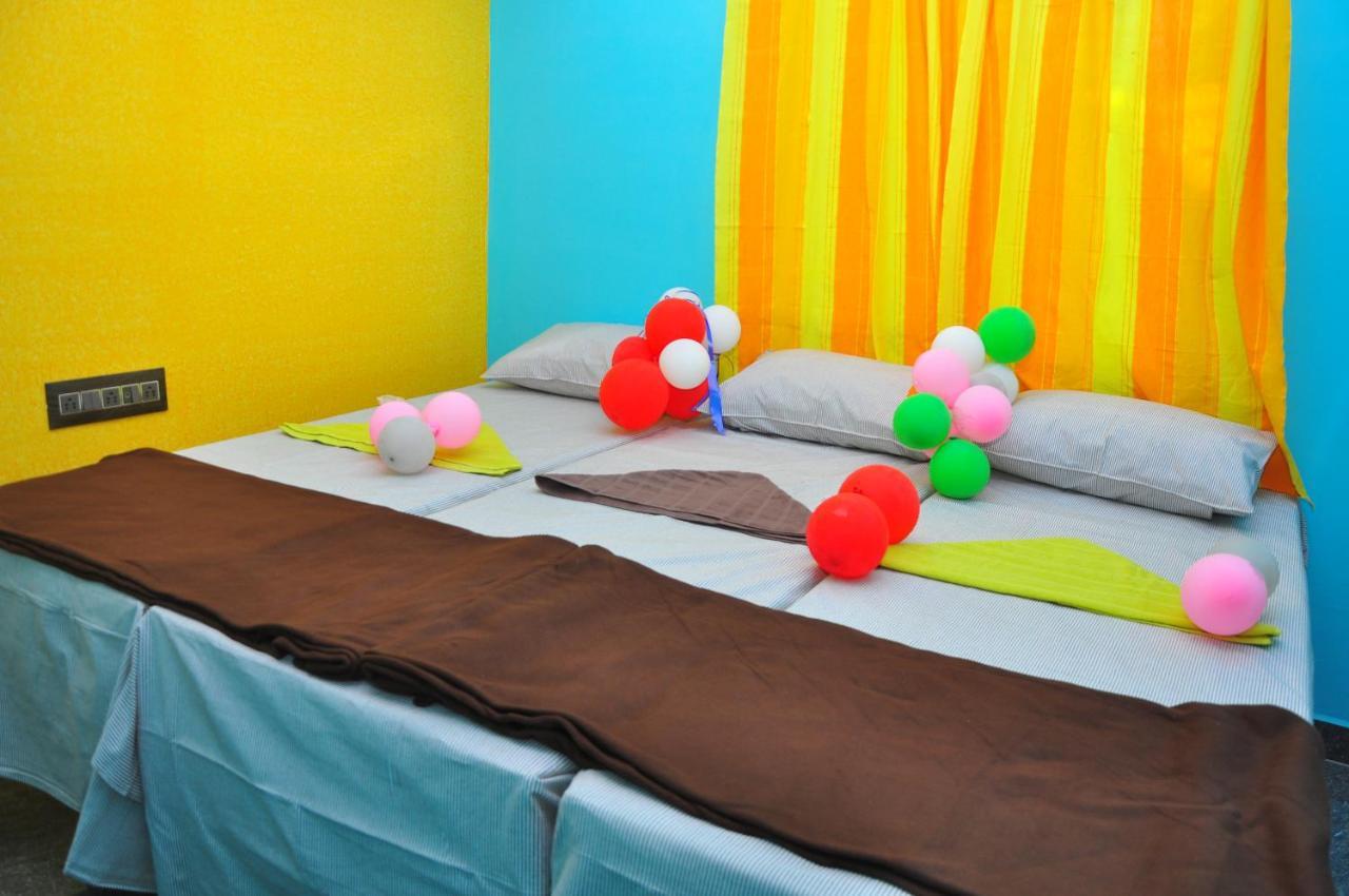 Royal Homestay New האמפי מראה חיצוני תמונה